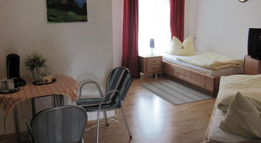 Hotel Negele Hohenfurch Room photo